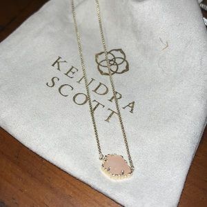 Kendra Scott pink pendant necklace